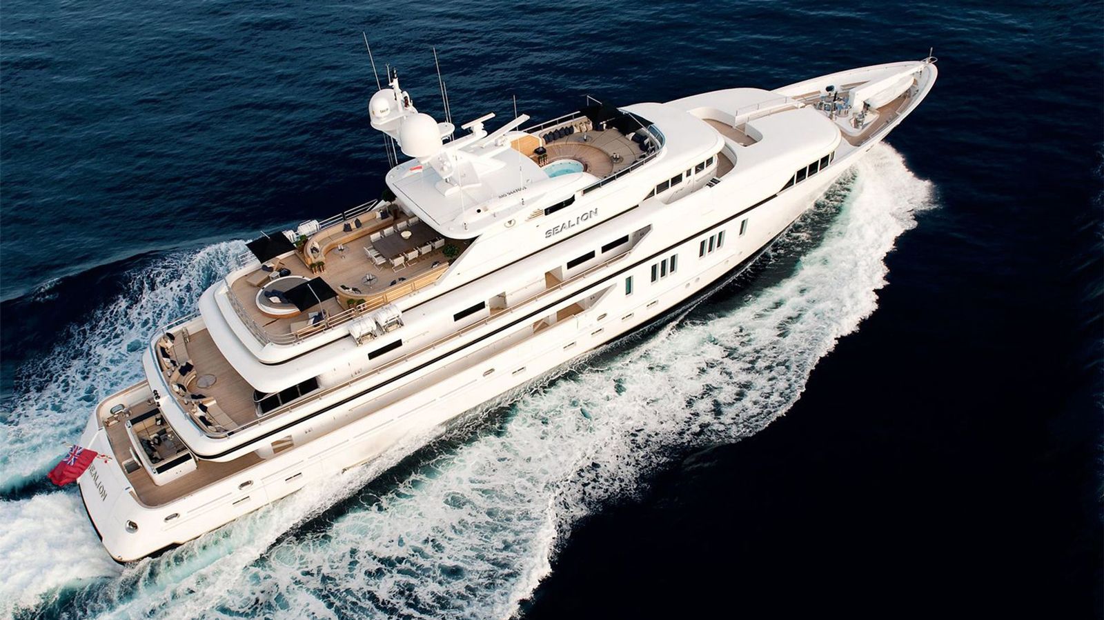 The best yachts for a honeymoon charter